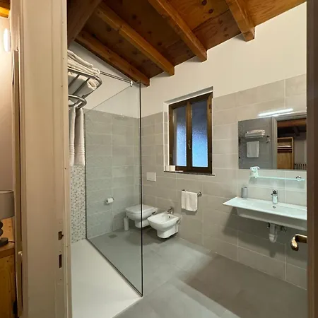 Michelina 3* Castiglione dʼIntelvi