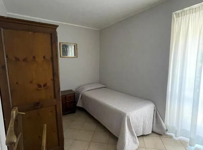 Oda ve Kahvaltı Michelina Castiglione dʼIntelvi